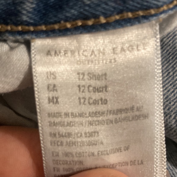 mom jeans from American eagle - Picture 4 of 4